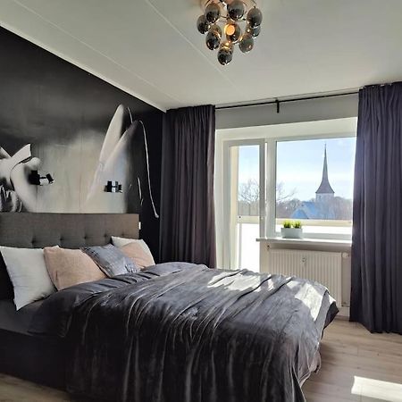 Lai Apartment In City Center Of Rakvere Eksteriør billede